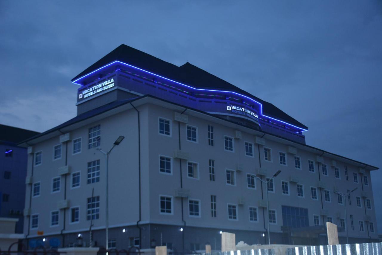 Vacation Villa Hotels And Suites Asaba Extérieur photo